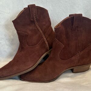 Lucky Brand Hadrya Women Suede Leather Boots Brown Sz 7.5M Ankle Bootie Country
